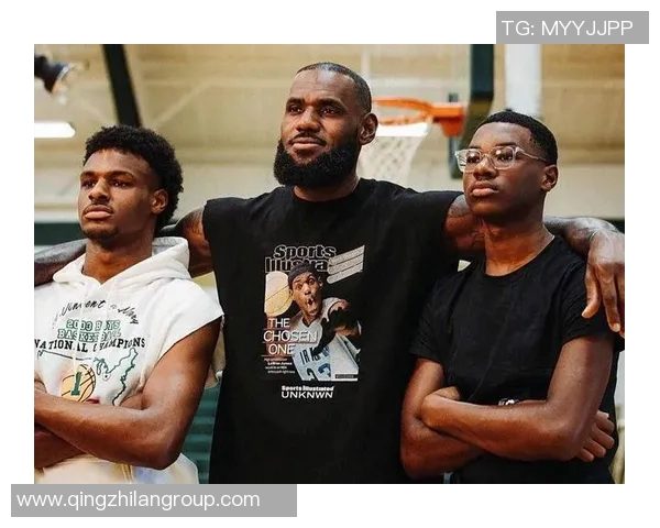 布莱斯前场篮板补篮詹姆斯兴奋转发赛场瞬间赞叹6号表现出色 布莱斯前场篮板补篮詹姆斯兴奋转发赛场瞬间赞叹6号表现出色