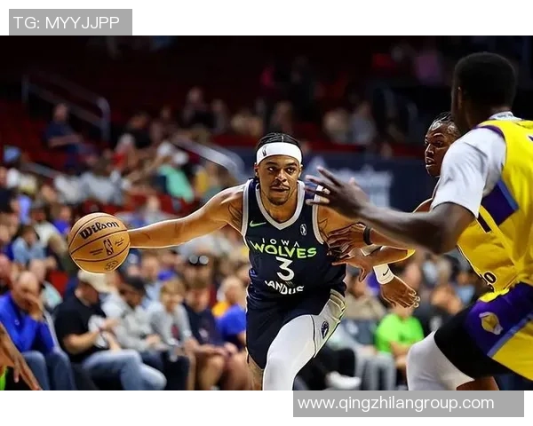 佩贾儿子在NCAA赛场展现高效表现16投11中斩获26分5篮板并送出5次失误