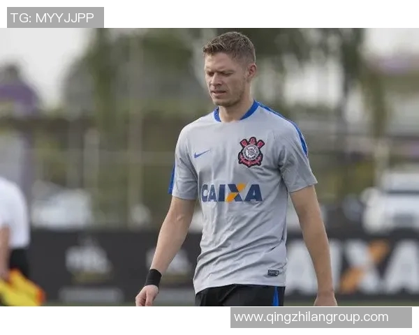 巴媒称科林蒂安主席要求德佩搬离豪华酒店套房但他留队可能性依旧较大 巴媒称科林蒂安主席要求德佩搬离豪华酒店套房但他留队可能性依旧较大