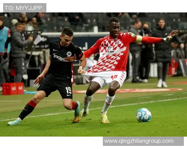 德甲分析：法兰克福客场逆袭圣保利主场争取宝贵积分