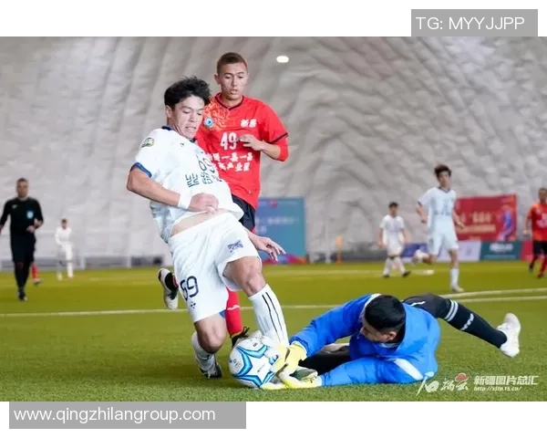 半岛都市报：新疆男篮状态平平今晚雄鹰力争首次突破天山高峰