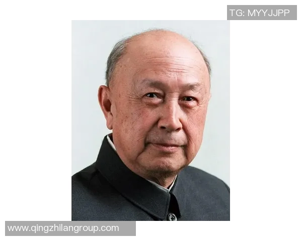 伦纳特卡尔合同将在其年满18岁时自动延长至2029年 伦纳特卡尔合同将在其年满18岁时自动延长至2029年