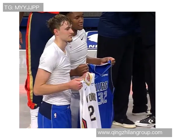 哈珀惊讶不已奎因交换球衣后又迅速要回自己的球衣真是搞笑瞬间 哈珀惊讶不已奎因交换球衣后又迅速要回自己的球衣真是搞笑瞬间